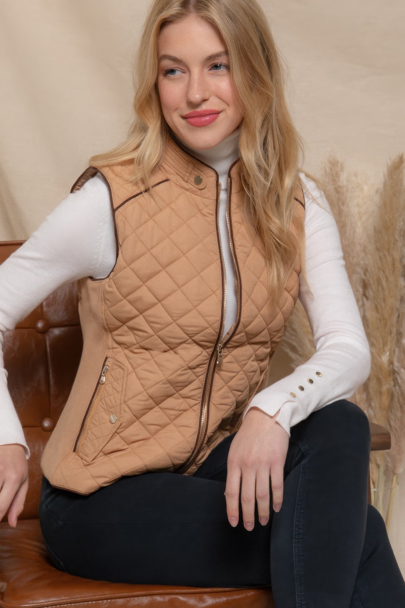 Suede Piping Quilted Padding Vest Marabella Inspirations